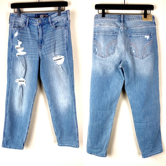 Hollister High Rise Girlfriend Jeans - Picture 6 of 12